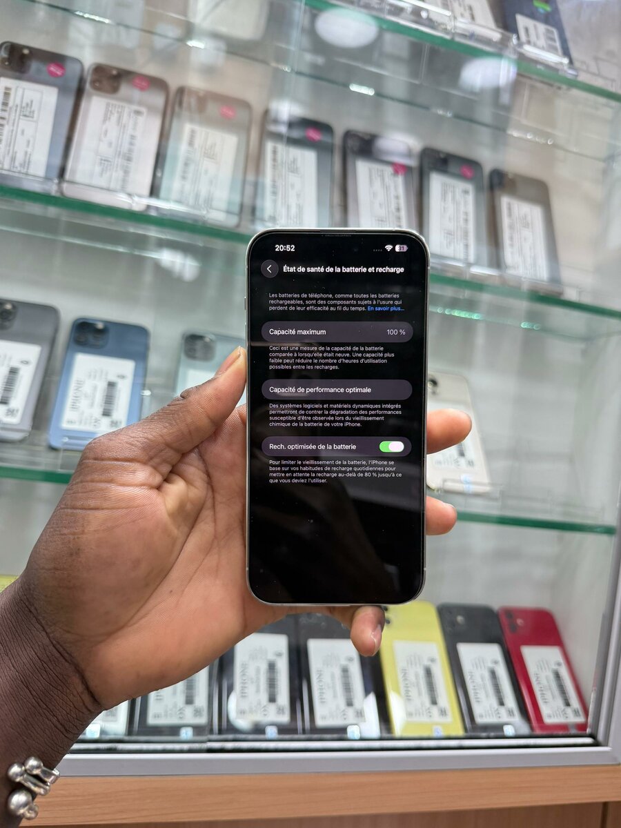 13 128Go tout est dorigine