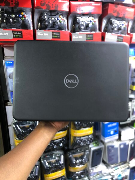 Dell laptop ( Dell latitude 3380)