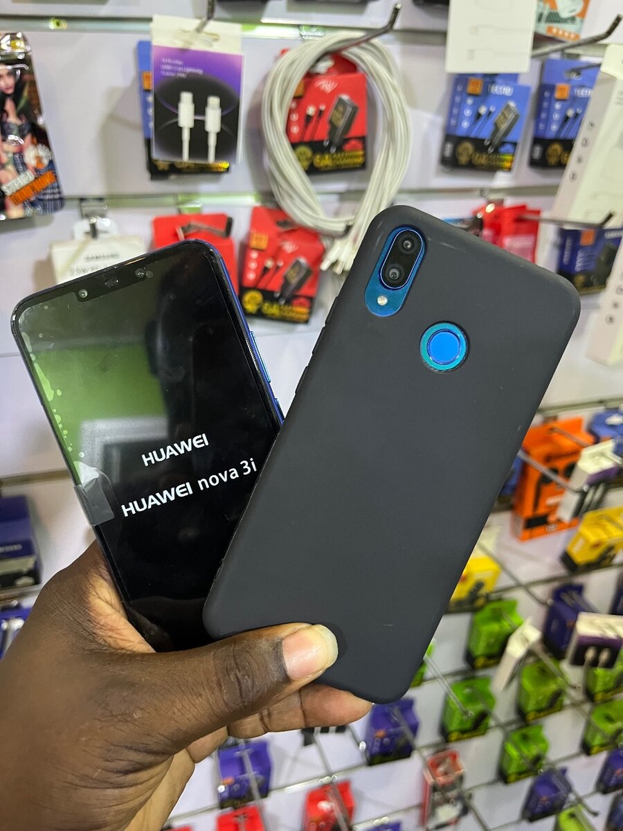 Huawei Nova 3i Smartphone