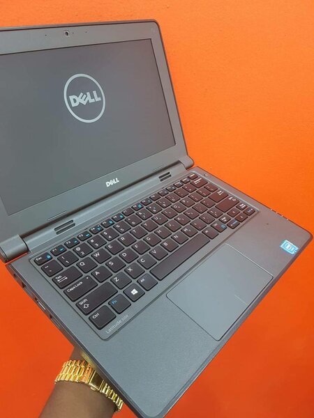 Laptops and desk tops