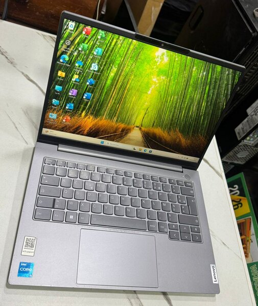 Lenovo ThinkBook 14" i3 13th