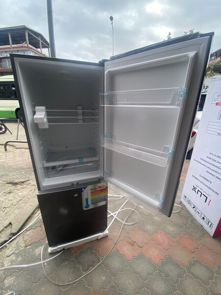 Réfrigérateur double porte élégant