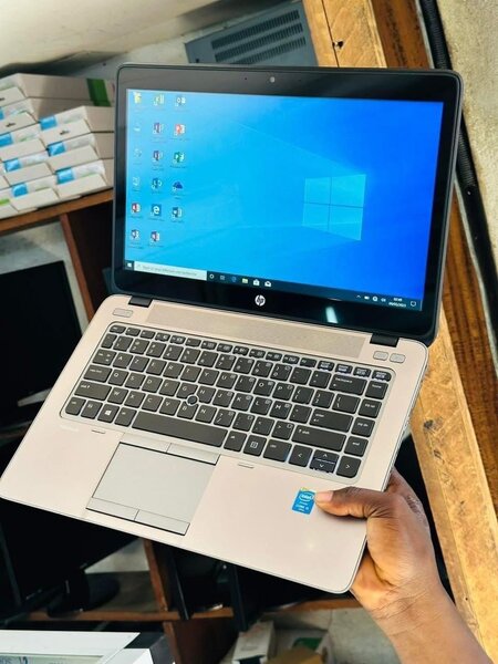 Hp Elitebook 840 G2 core i5 1000Go hdd 8Go ram
