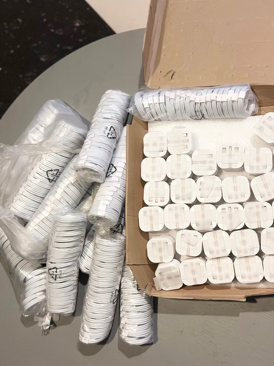 iPhone type C charger