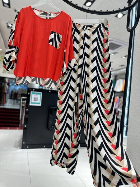 2pc set.. size 36 to 42