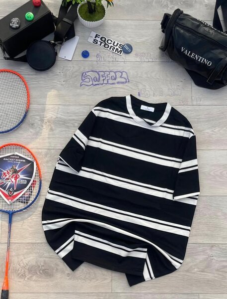 T-shirts à rayures tendance