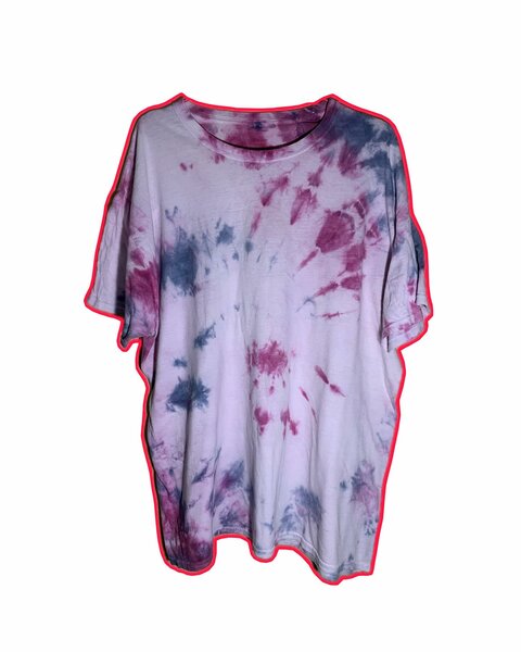 Tie & Dye - L/XL  t-shirt