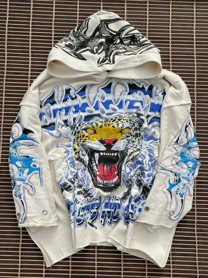 Sweat-shirt à capuche style streetwear