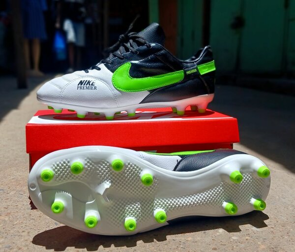 Soccer boots