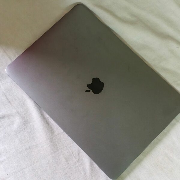 MacBook Pro 13" Retina