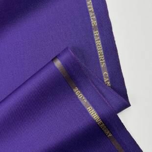 Tissu en laine violet premium