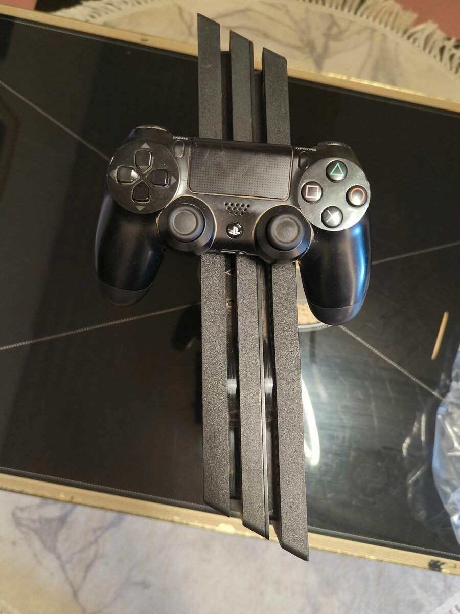 PlayStation 4 pro Jailbreak Version 11.00 with FC25