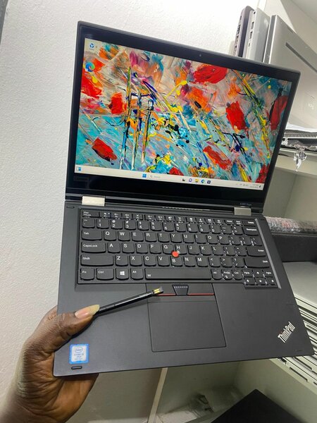 Core i5 Lenovo Yoga
