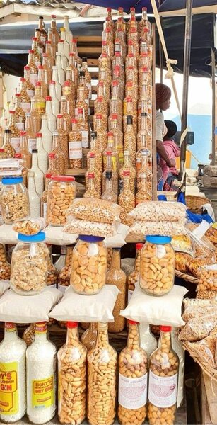 Biscuits croquants en pot