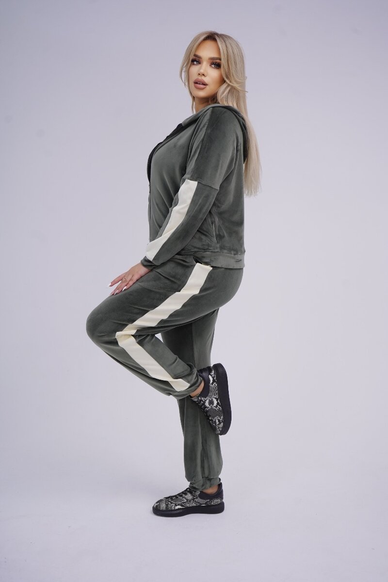 Спортивные костюмы ткань бамбук 48/58