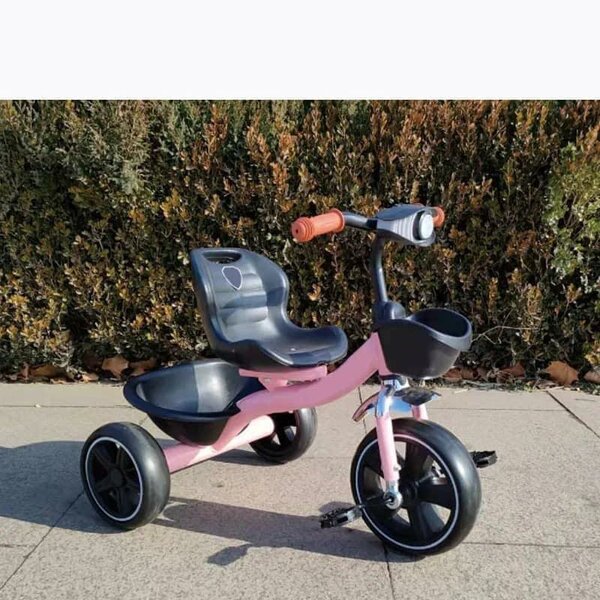 Tricycle à trois roues pour enfants