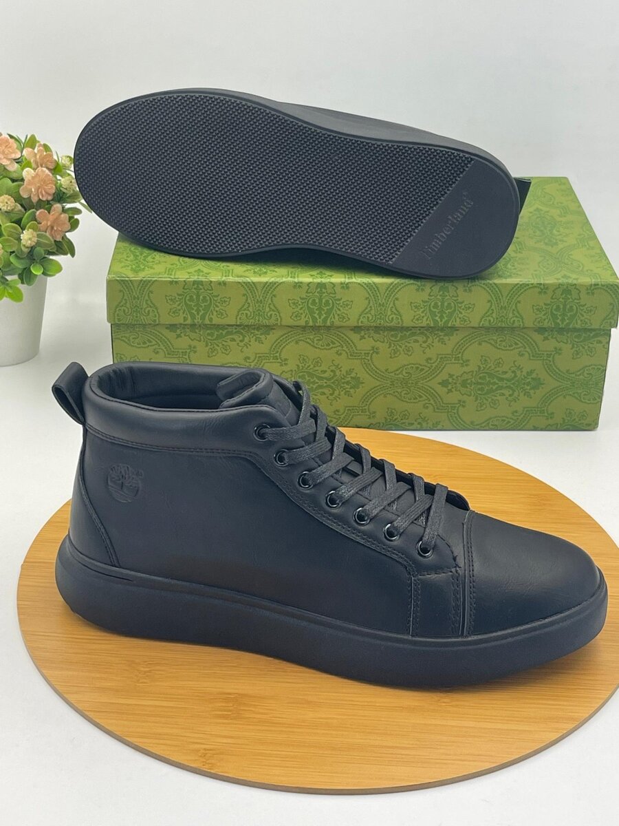 TIMBERLAND BLACK