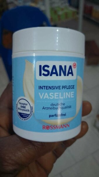 ISANA Vaseline Soin Intense
