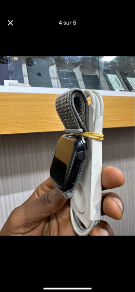 Montre connectée élégante