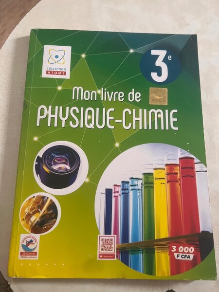 Livre Physique-Chimie 3e