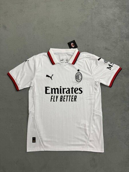Maillot AC Milan 2023