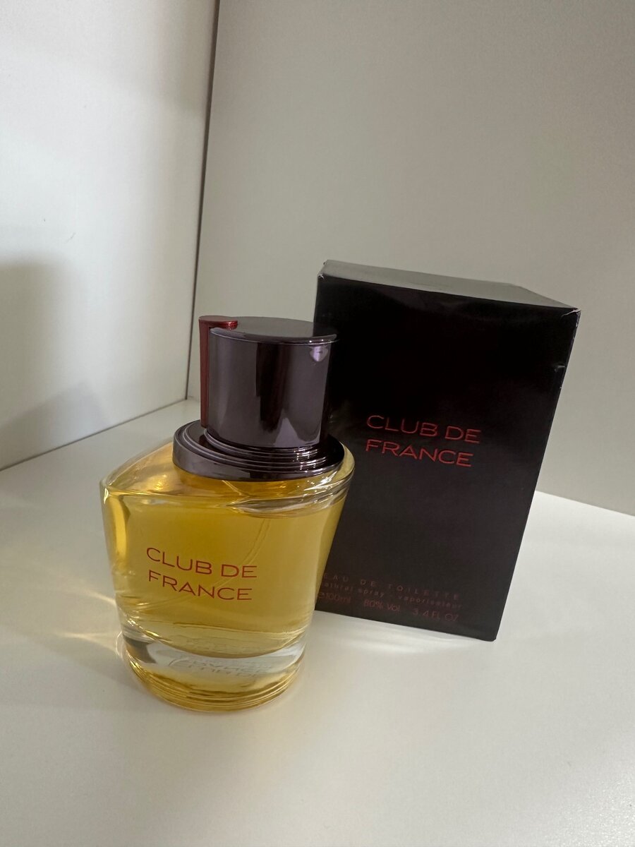 Club de France Legend Badfeel al oud