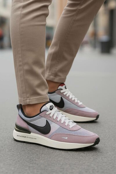 Baskets mode nike élégantes