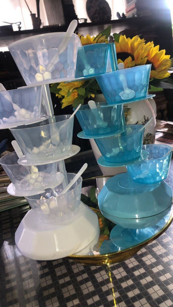 Ensemble de bols pour épices.