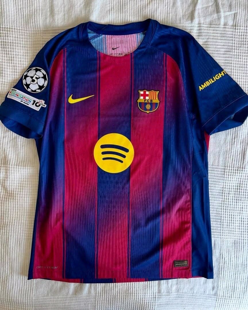 Maillots de football FC Barcelone