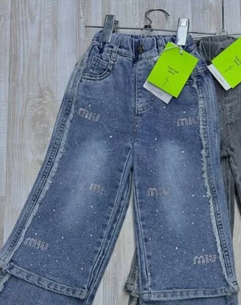Джинсы со стразами