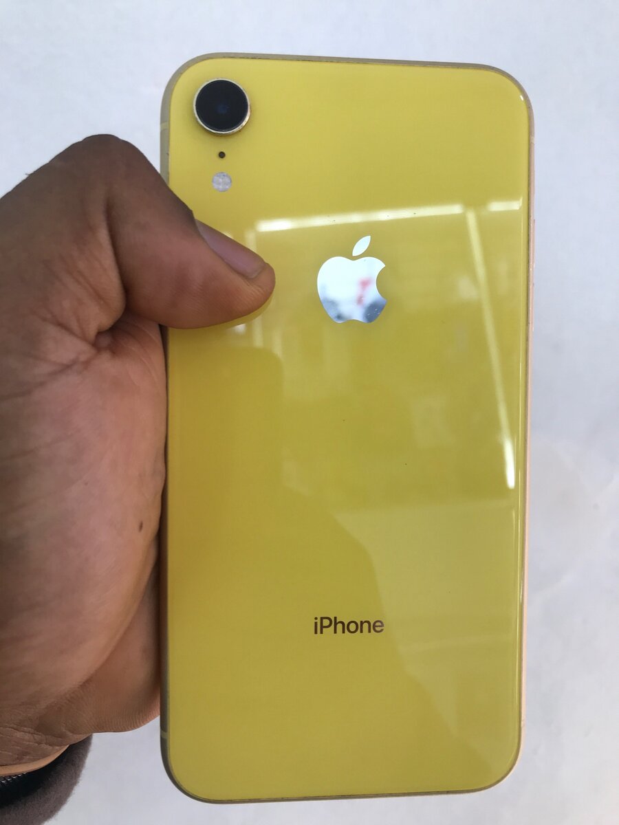 iPhone XR