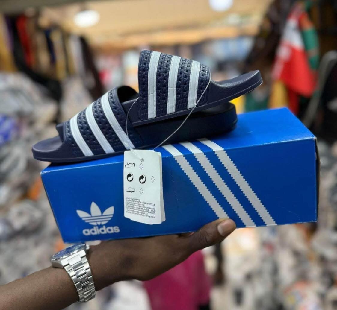 Claquette adidas