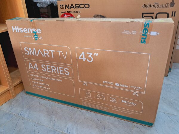 HISENSE 43 SMART TV