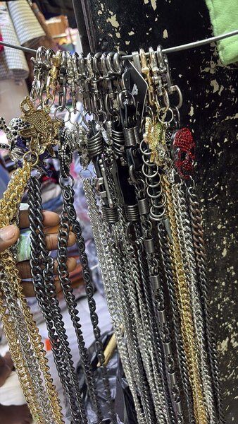 Chaînes de pantalon crâne cool