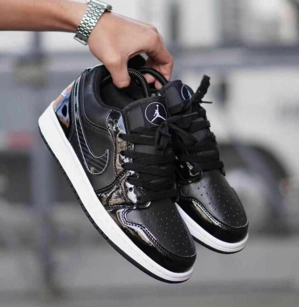 Sneakers noirs tendance