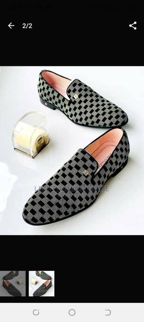Louis Vuitton dressing shoe