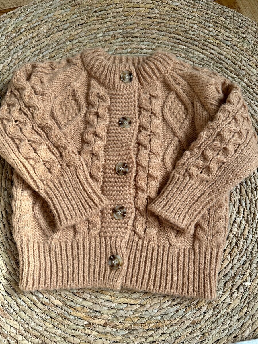 Кардиган уни