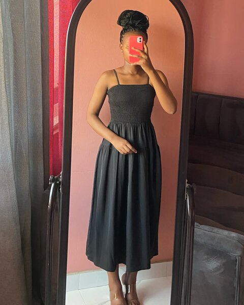 Dress Size M (UK 10)