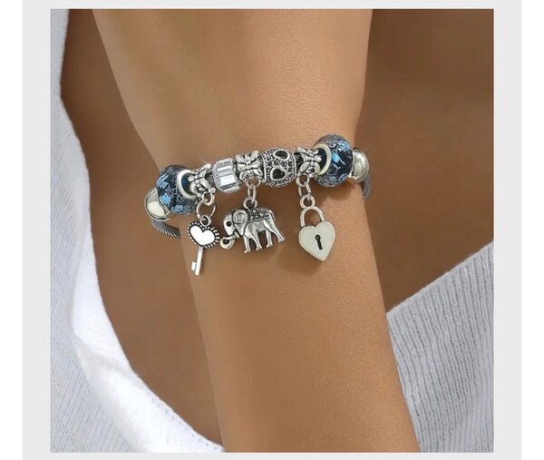 Bracelets à breloques élégantes