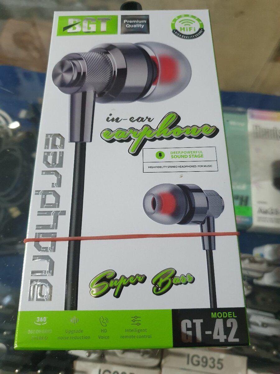 Ear phone