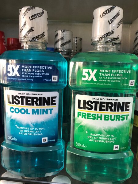 LISTERINE MOUTHWASH 500mL