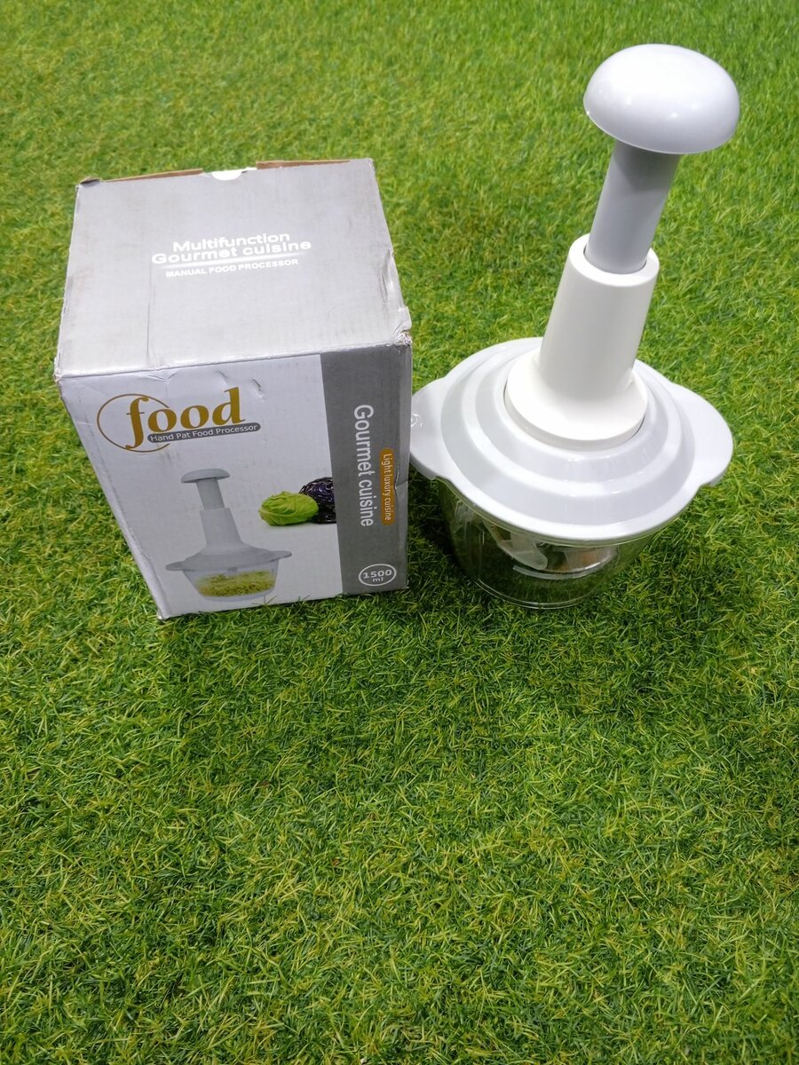 Hand /manual blender