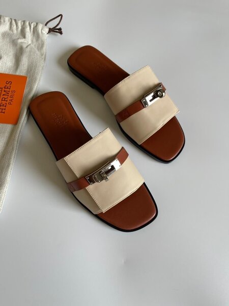 Sandales en cuir élégantes
