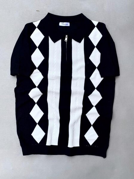 Polo à rayures élégantes