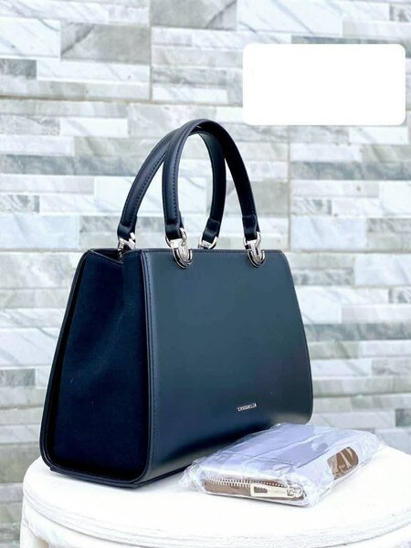 Sac à main élégant en cuir