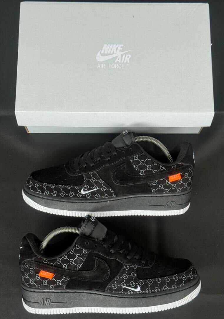 Baskets Nike Air Force 1 Noir