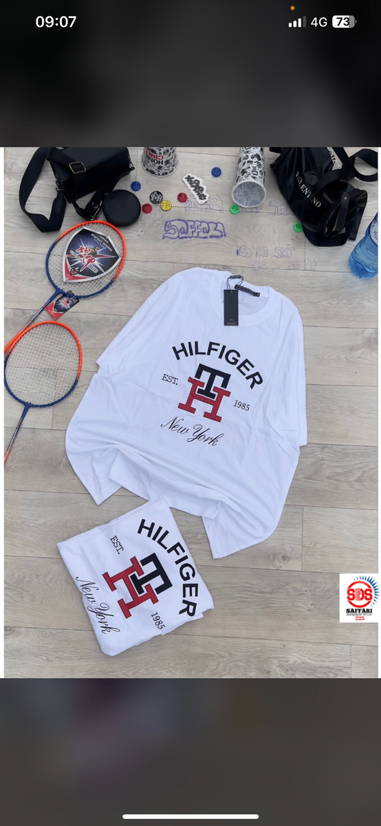 T-shirt de marque tendance