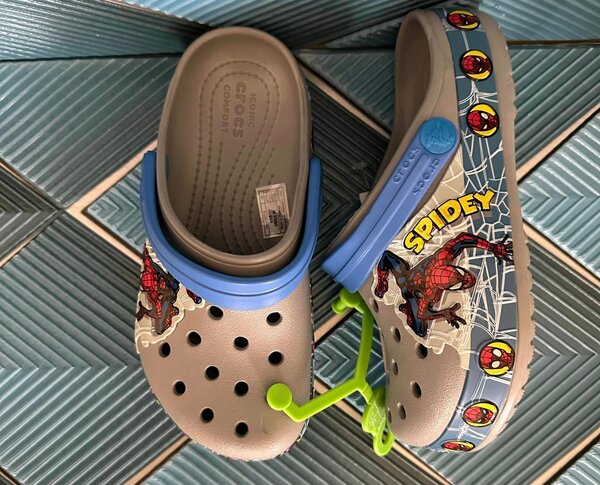 Crocs Spidey 
