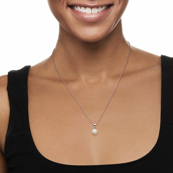 Pearl Stone chain pendant