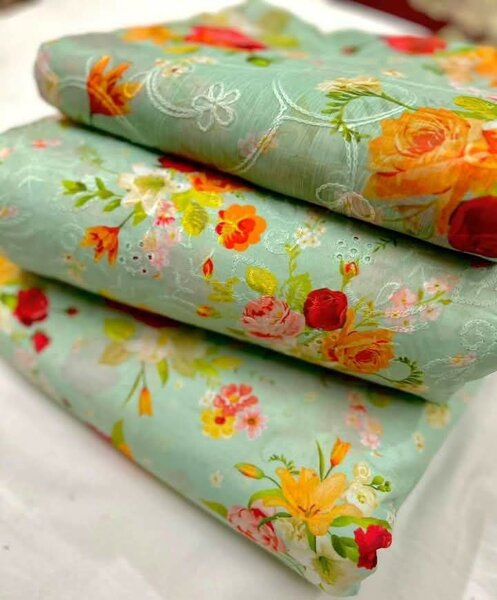 Printed lawn suit
